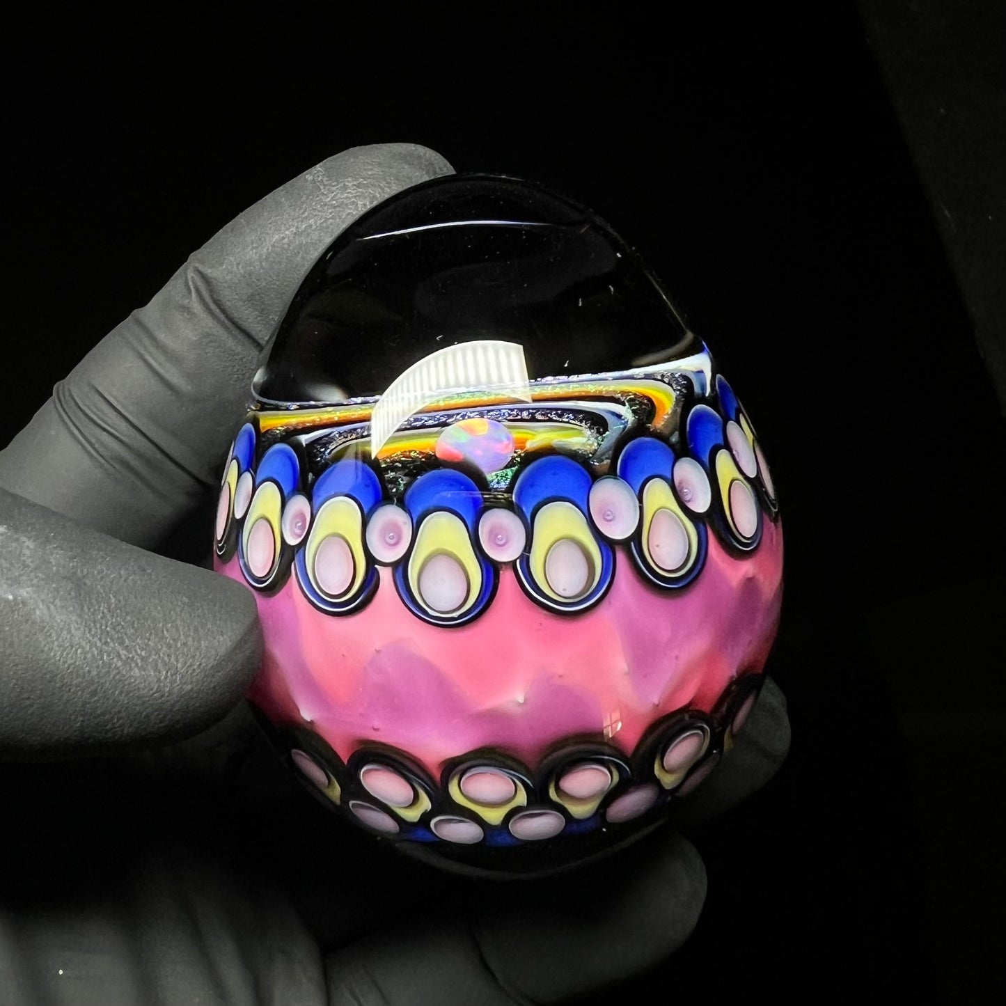 UV Easter Eater Egg