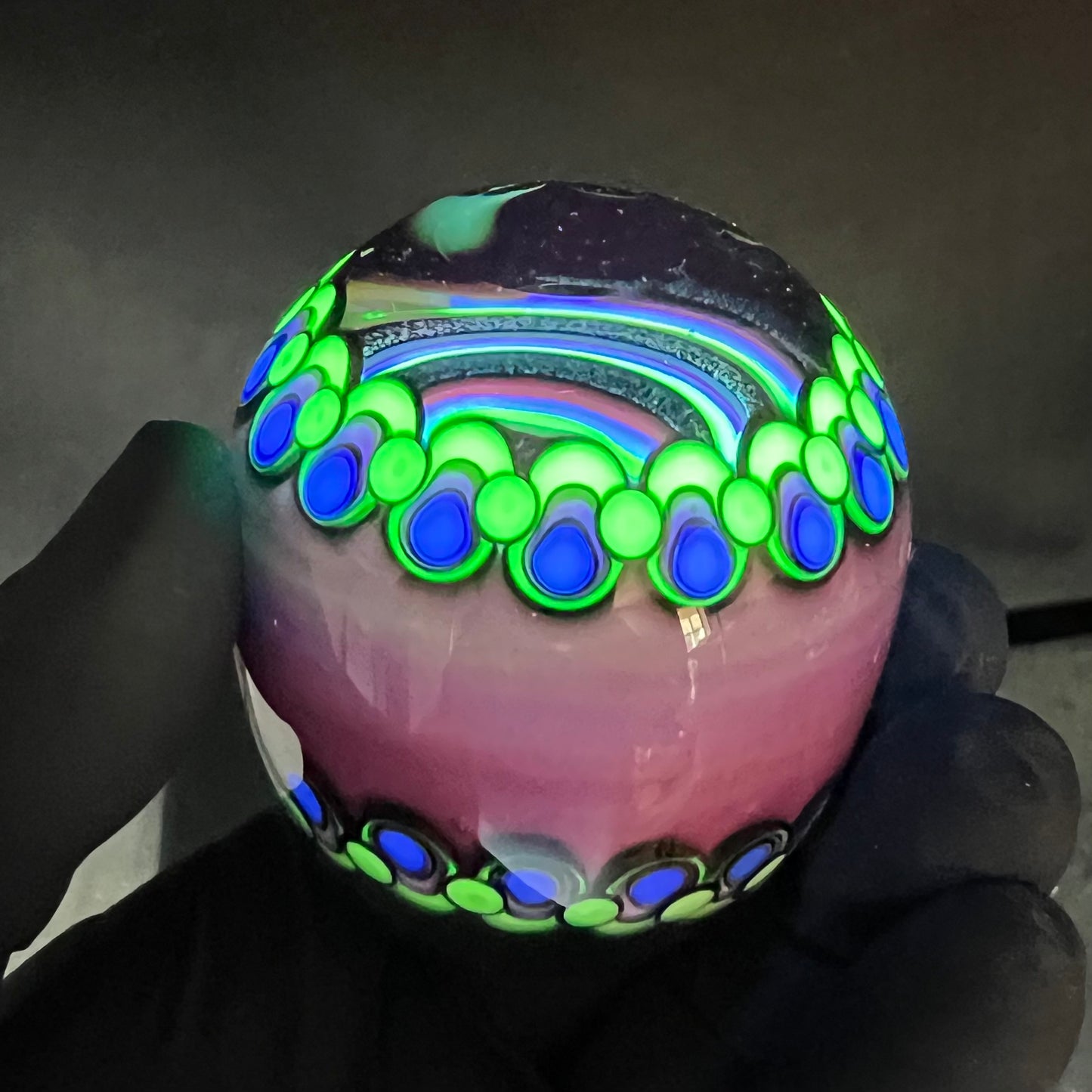 UV Easter Eater Egg