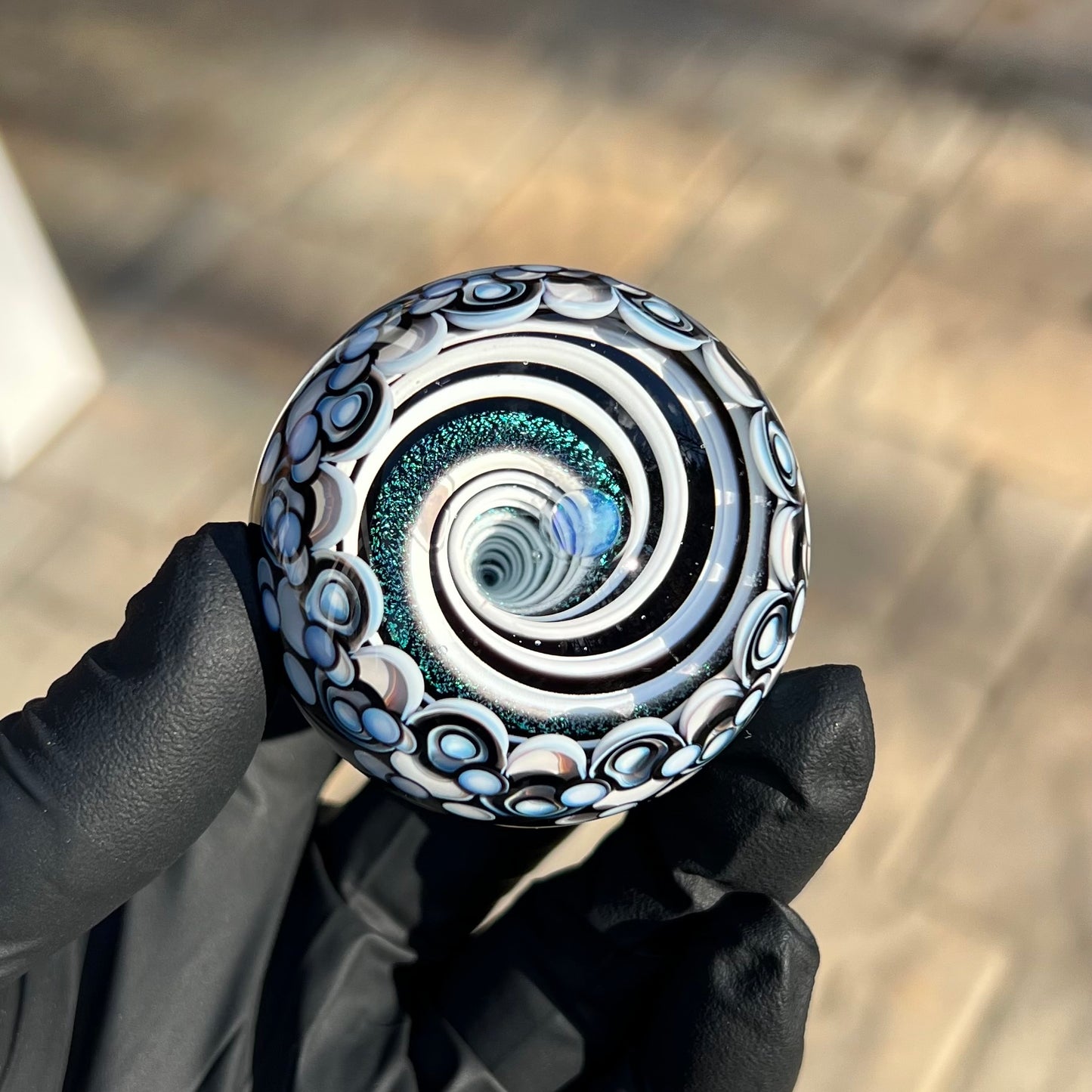 2 inch Black and White Vortex