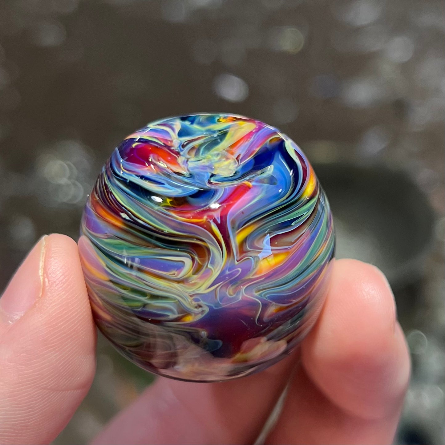 Tie Dye Marble Stand