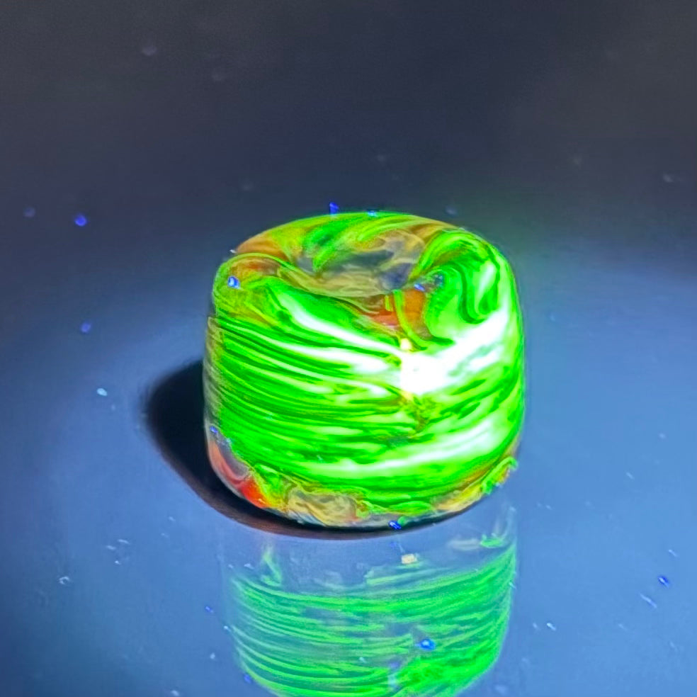 Tie Dye Marble Stand