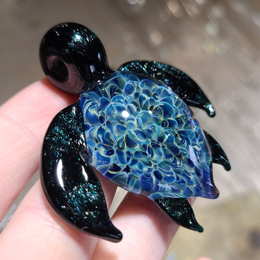 #576 Sea Turtle Pendant